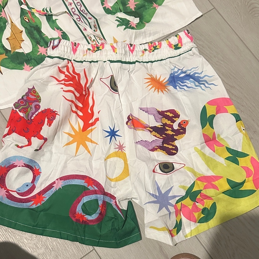 Kitson Multicolor Graphic Shirt and Shorts Set - Picture 4 of 10